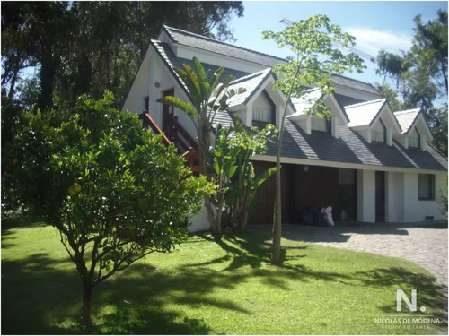 Casa En Venta De 7 Dormitorios. En Rincon Del Indio , Punta Del Este 