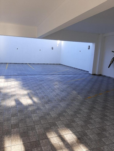 Imagen 8 de 10 de Departamento En El Centro De Campana