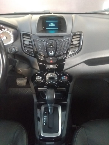 Ford Fiesta Sedan 1.6 16v 4p Flex Se Powershift 2014 Aut.