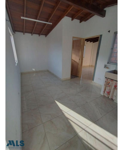 Apartamento Duplex Piso 3 Y 4 En Calatrava - Itagu...(mls#254043)