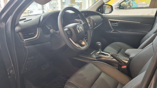 Toyota SW4 2.8 Srx 204Cv 4X4 7As At