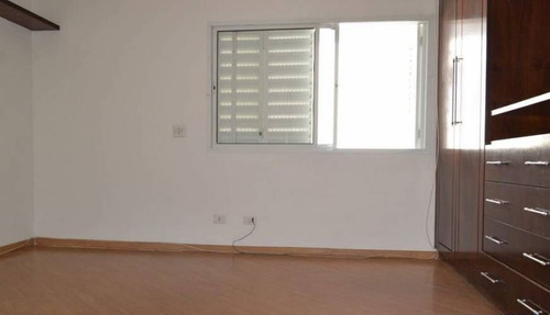 Tamboré 03 - Casa 720m² - 4 Dormitórios Sendo 4 Suítes, 4 Vagas, Living Com Lareira, Espaço Gourmet Com Churrasqueira - Cncd081