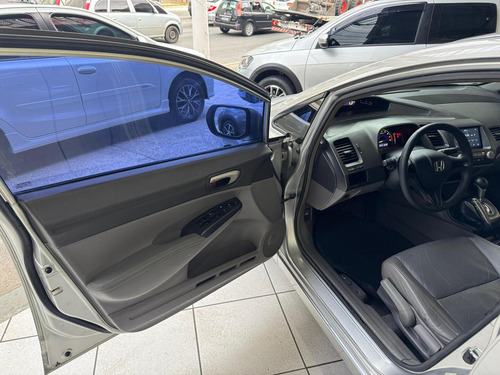 Honda Civic New Civic LXS 1.8 16V (Aut) (Flex)
