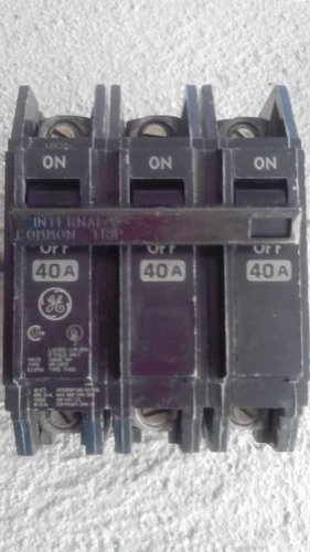 Breaker 3x40 Amp Thqc Superficial General Electric