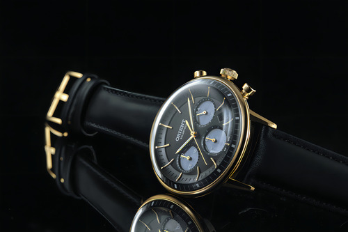 Relógio Orient Solartech Cronógrafo Masculino Mgscc010 G1px Correia Preto Bisel Dourado Fundo Preto