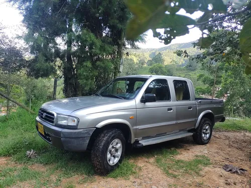 Mazda B2600 2.6 B26dc3