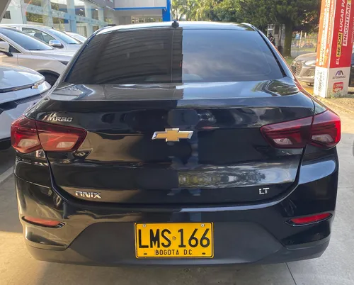 Chevrolet Onix Lt Tp 1.0 T 4p 6ab Abs
