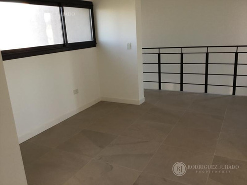 Imagen 18 de 30 de Casa A La Laguna De Excelentes Terminaciones - El Canton