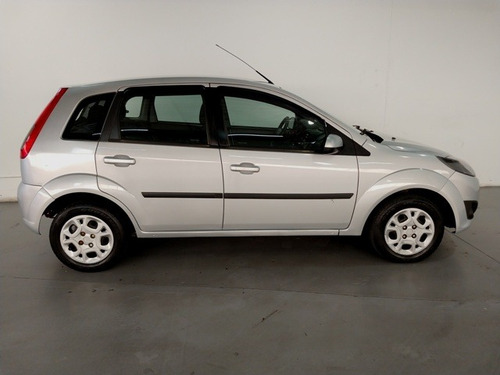 Ford Fiesta Hatch 1.6 (flex)