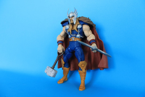 Thor Marvel Legends Blob Series (Usado)