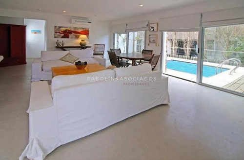 Casa De 2 Dormitorios En Santa Mónica. José Ignacio- Ref: 2994