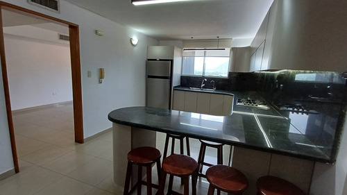 En Venta Apartamento De 140 M2 , 3 Habitaciones , Res Aquavilla Sector Pascal Barcelona