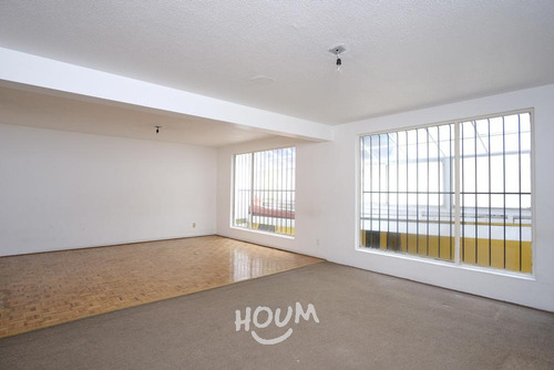 Casa En Lomas De Chapultepec, Miguel Hidalgo Con 3 Recámaras, 290 M², Id: 141682