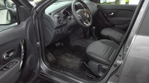 Renault Sandero Life