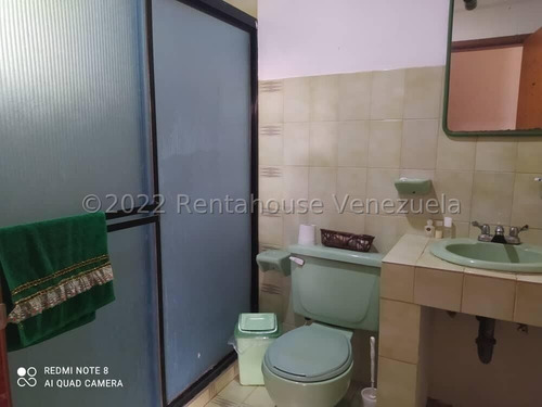 Imagen 4 de 17 de Marol Rentahouse Vende Casa En La Trigaleña Valencia 22-22375