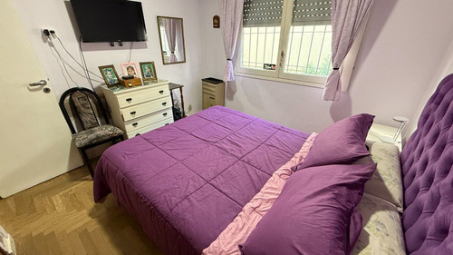 Venta En Block Casa 3 Amb+2 Deptos. Bosque Alegre