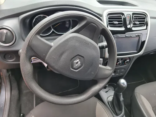 Renault Sandero Expression 1.6cc MT AA 4X2