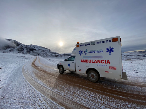 Ambulancia Rural Toyota Hilux 4x4 Turbo Diesel Año 2024