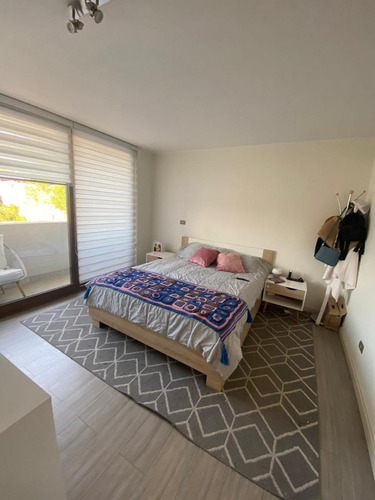 Townhouse (casa De 2 Pisos) En Venta, Excelente Precio Uf7.6