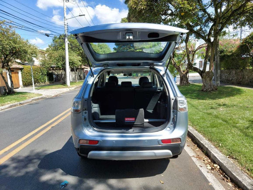 Mitsubishi Outlander 2.400cc At 7 Puestos 4x4