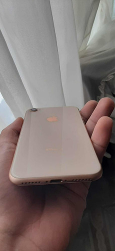 Imagem 3 de 5 de iPhone 8 Rose De Vitrine