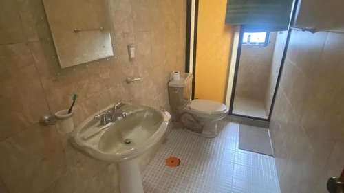 Casa En Venta Seminueva En Cuernavaca Con Areas Recreativas