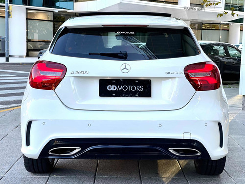 Gd Motors Mercedes Benz A250 2017 Blanco 34900 Km Unico Dueñ