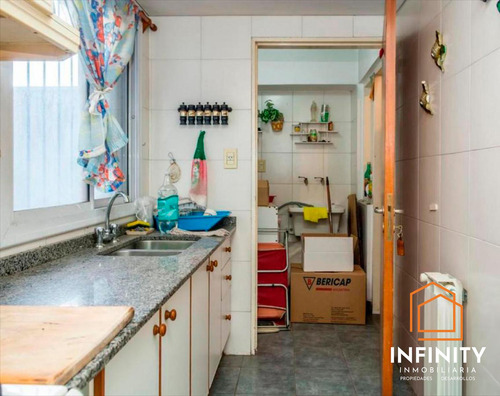 Venta Departamento 3 Dormitorios Caseros Al 1000
