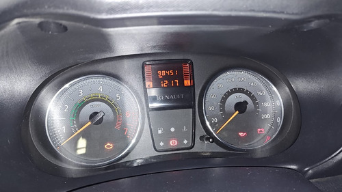 Renault Clio 1.2 Mio Confort Plus Abs Abcp