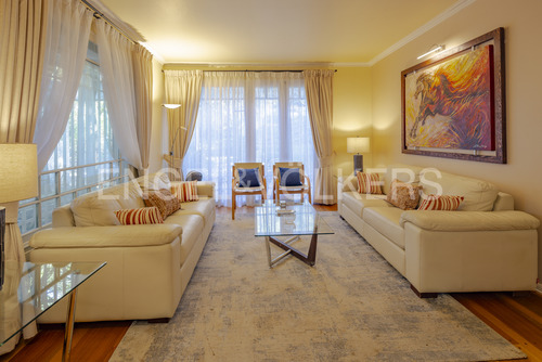 Casa Con Estilo Europeo En El Arrayán
