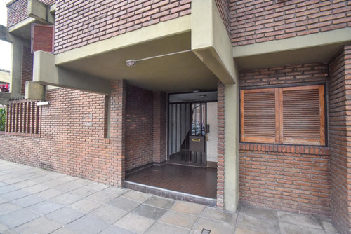 Oportunidad De Inversión, 2 Dorm En Macrocentro