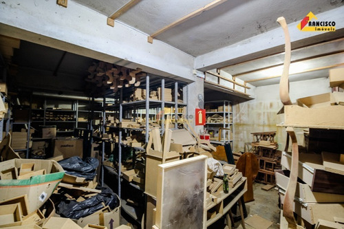 Imagem 14 de 19 de Casa Comercial À Venda, 3 Quartos, 1 Suíte, 1 Vaga, Centro - Divinópolis/mg - 46880