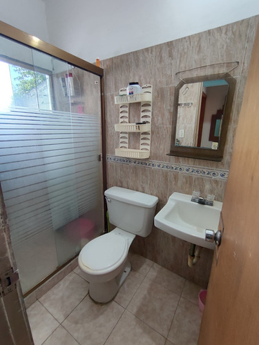 Vendo Casa En Urb. Villa Hermosa, Castillejo - Guatire.
