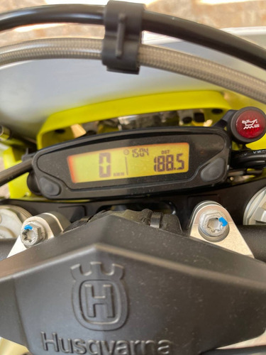 Husqvarna Te 300i 2022. No Kx250x Crf250x