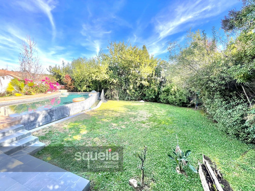 Casa Condominio Arriendo - 6d+4b, Salita, Quincho Y Piscina