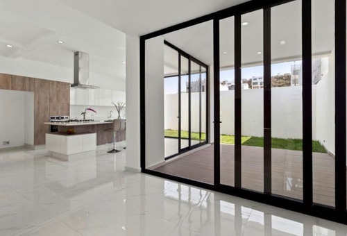 Imagen 5 de 14 de Casa En Venta En Lomas De Juriquilla