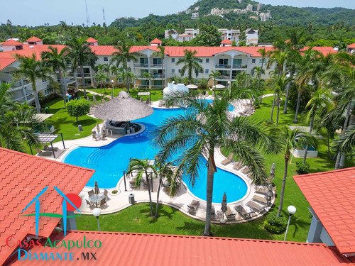 Cad Diamante Lakes Rubí 322. Terraza Con Sombra Y Vista A Las Áreas Comunes
