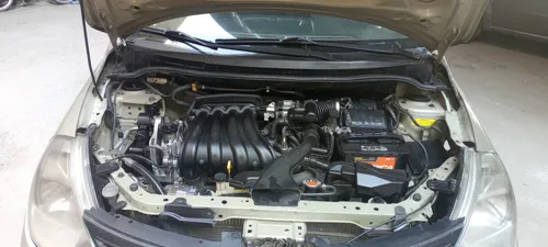 Nissan Tiida 1.8 Advance Sedan Mt
