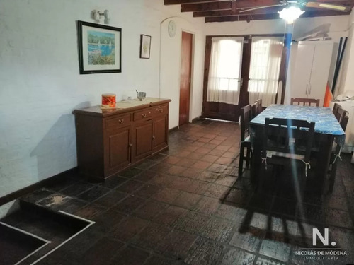 Hermosa Casa De 4 Dormitorios En Venta En Beverly Hills