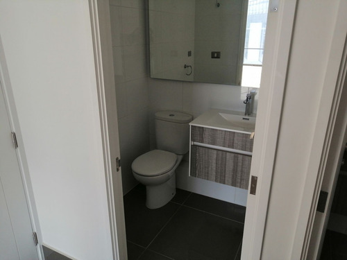 Arriendo Oficina Por Estrenar, 263,95 M2, La Dehesa