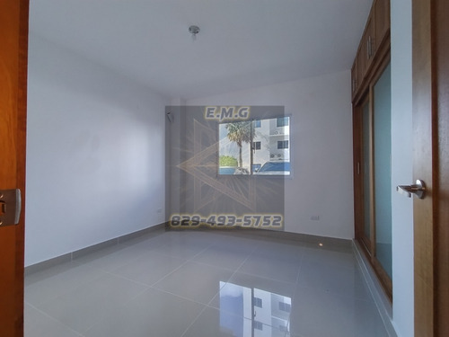 Primer Nivel En La Hispanoamericana Nuevos Apartamento Tipo