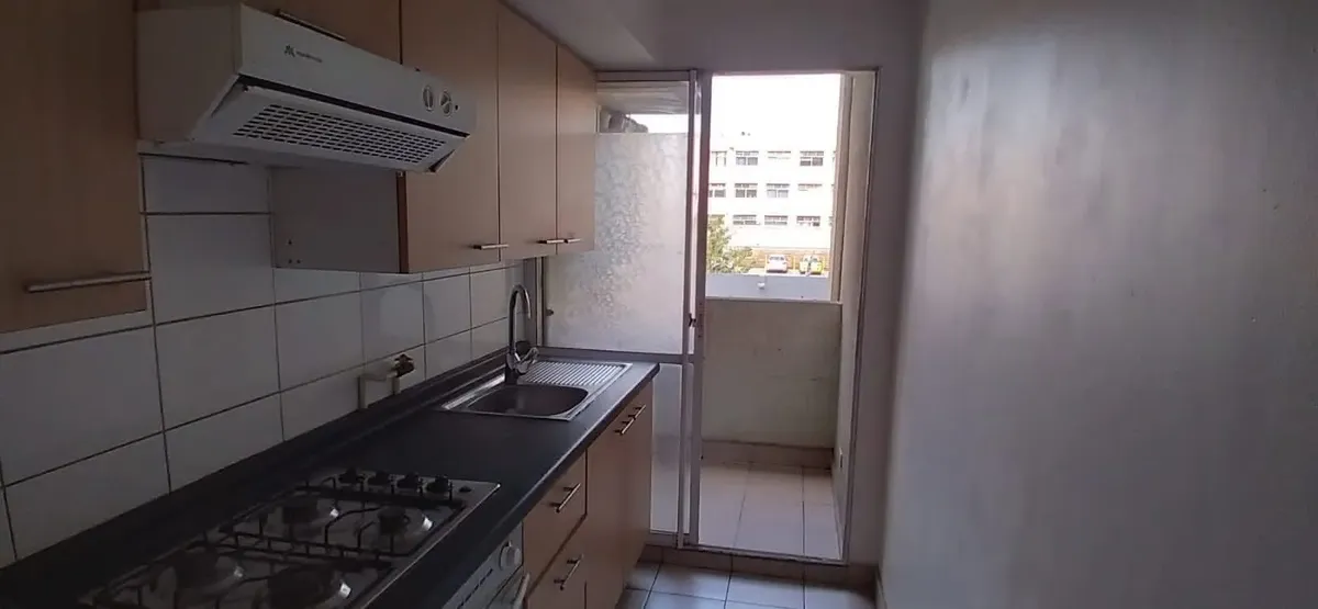 Imagen 5 de 6 de Amplio Departamento 3d2b+1e - Remodelado