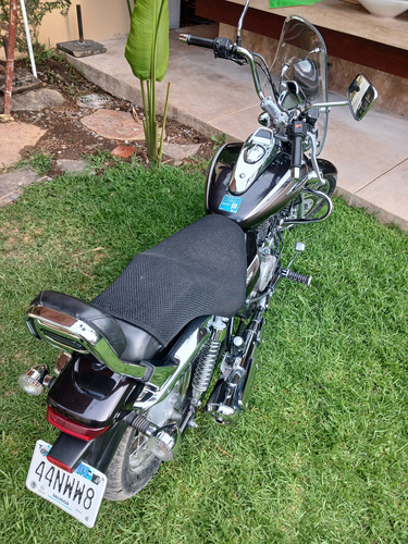 Moto Bajaj Avenger 220,