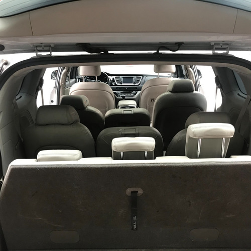 Kia Carnival 2.2 Crdi Premium Avn