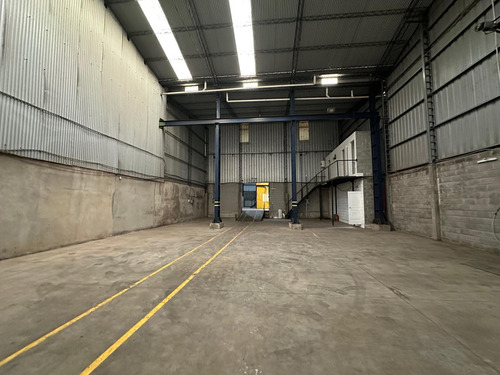 Alquiler Deposito 1900 M2 En Benavidez Tigre