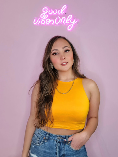 Imagen 2 de 2 de Crop Top Básico