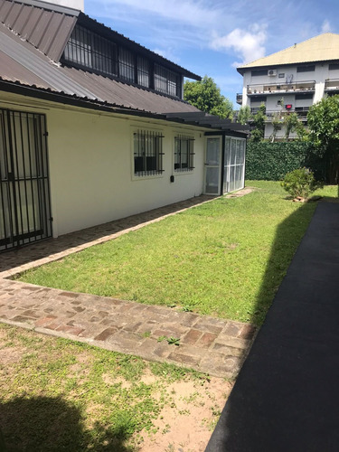 Casa Tipo Loft Apta Para 4 Personas Con Parrilla Y Amplio Jardin Tigre Centro
