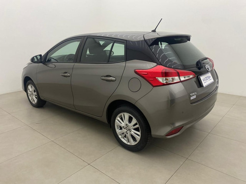 Toyota Yaris 1.3 Xl 16v 5p