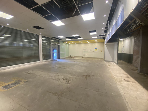 Local Comercial En Arriendo En San Miguel 114 M2