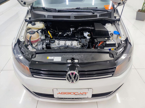 Volkswagen Fox Connect 1.6 Flex 8v 5p